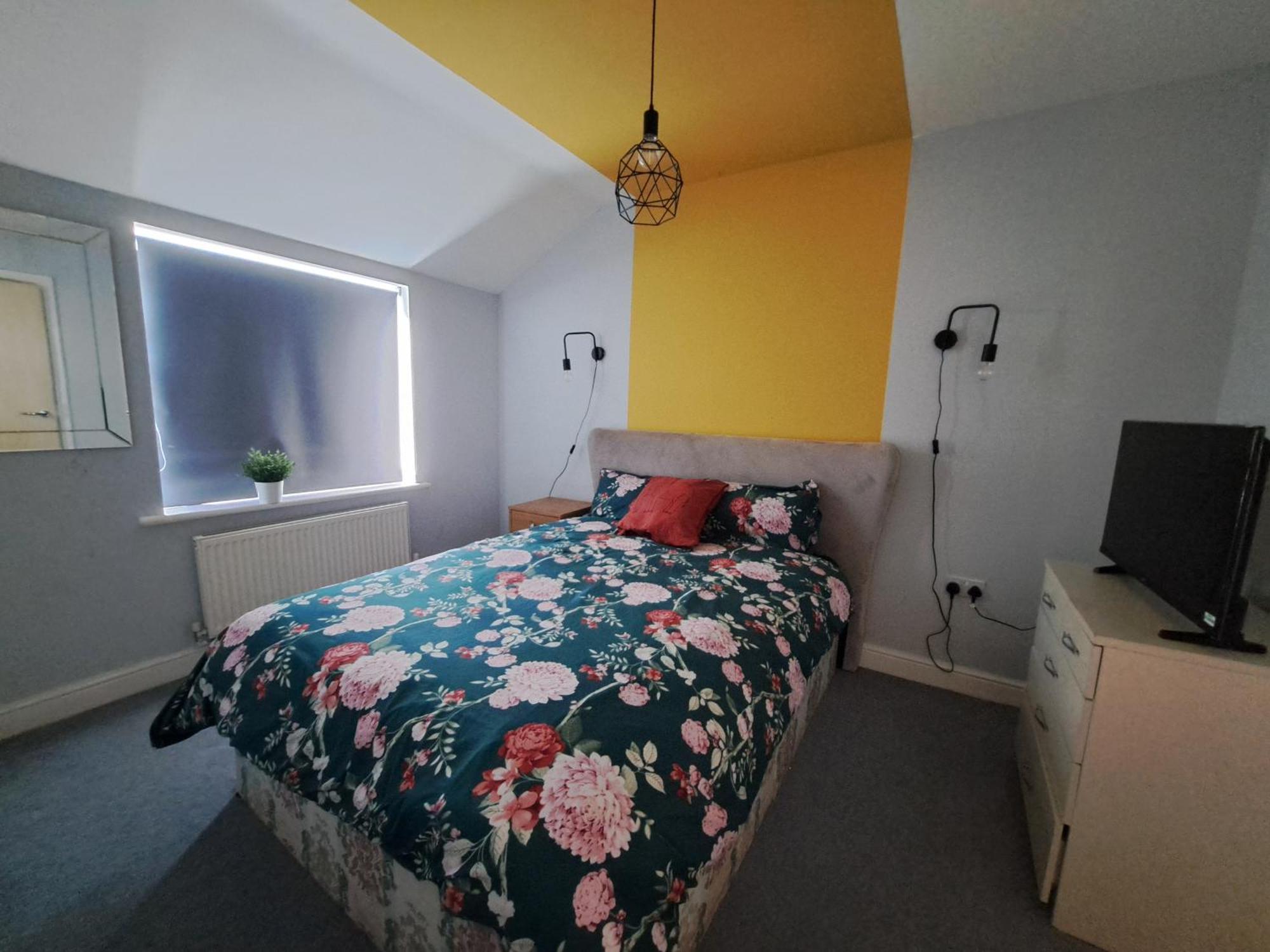 Private And Comfortable Room In Cosy Home Nottingham Exterior foto