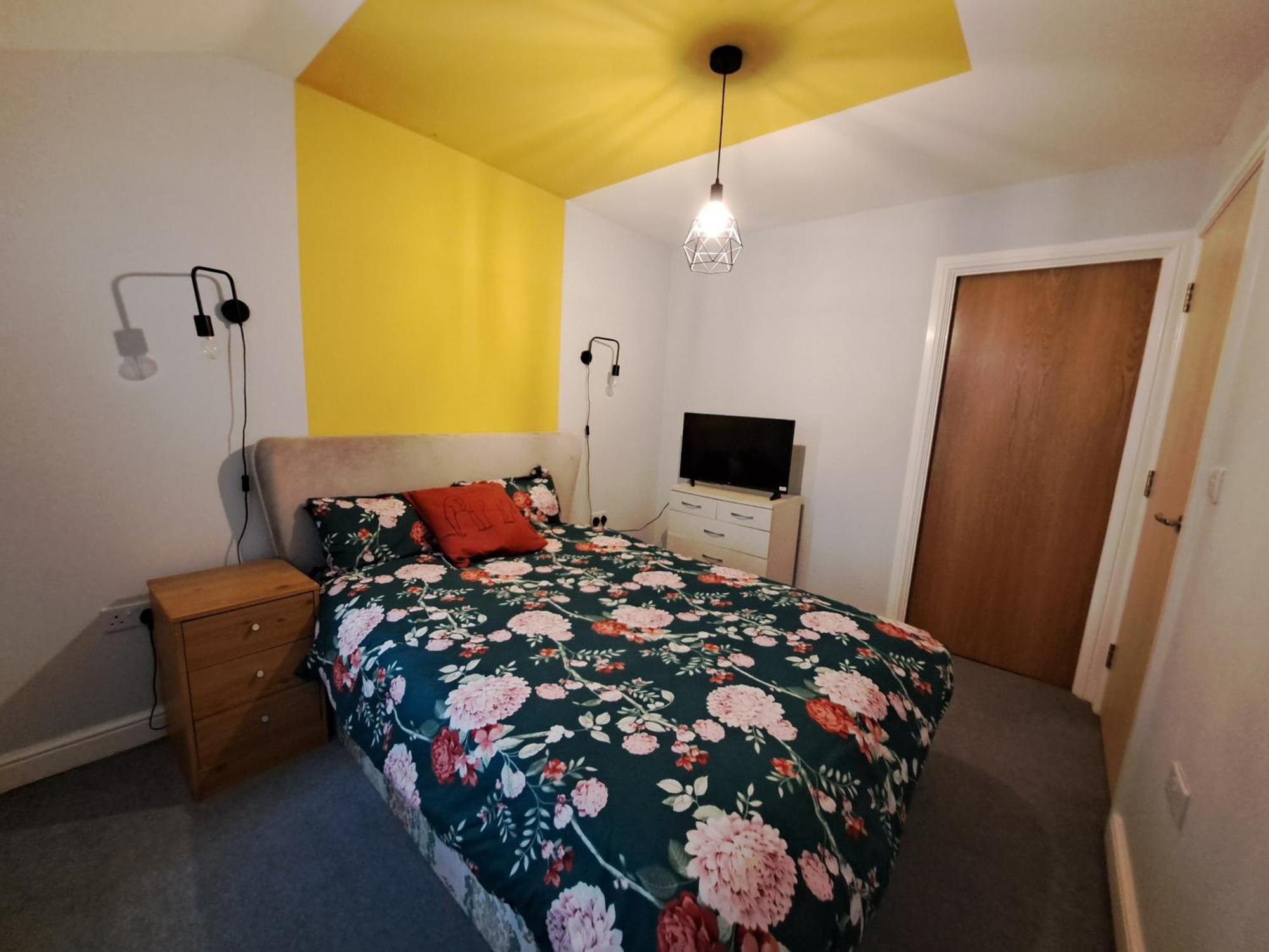 Private And Comfortable Room In Cosy Home Nottingham Exterior foto
